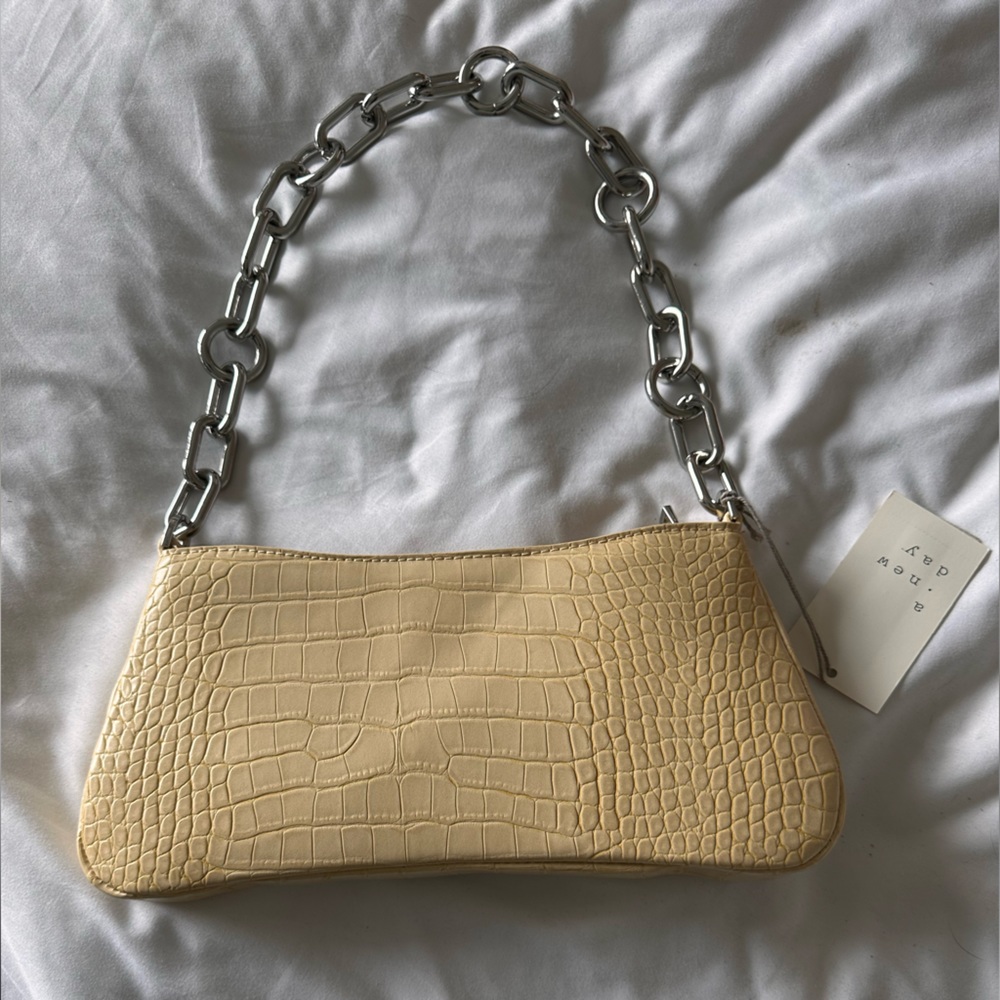 Yellow purse